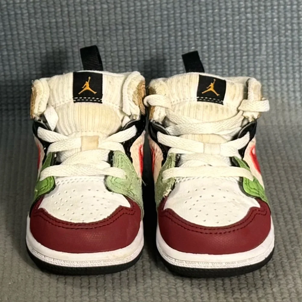 Nike Air Jordan 1 Mid SE TD 'Messy Room' Shoes DR6959-100 Toddler Size 6C - Picture 3 of 9